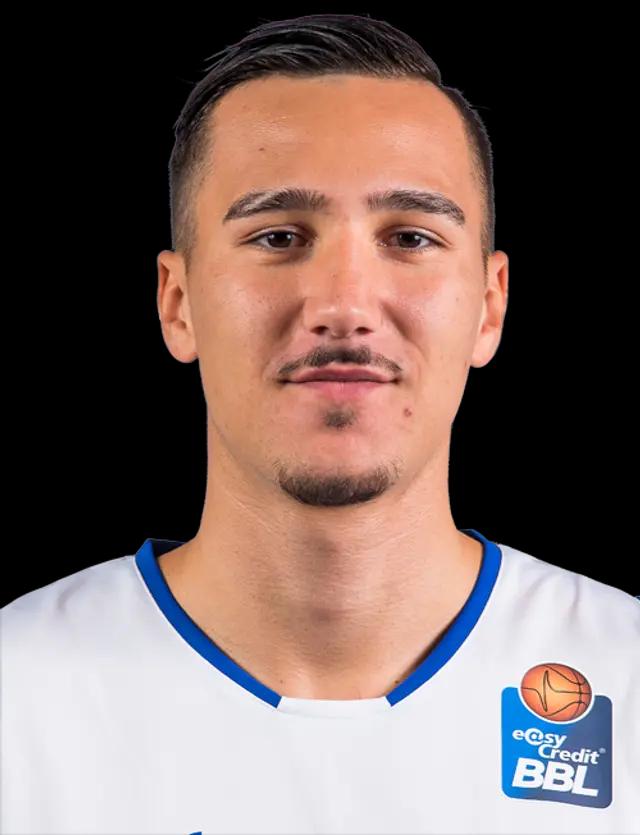 Dino Dizdarevic