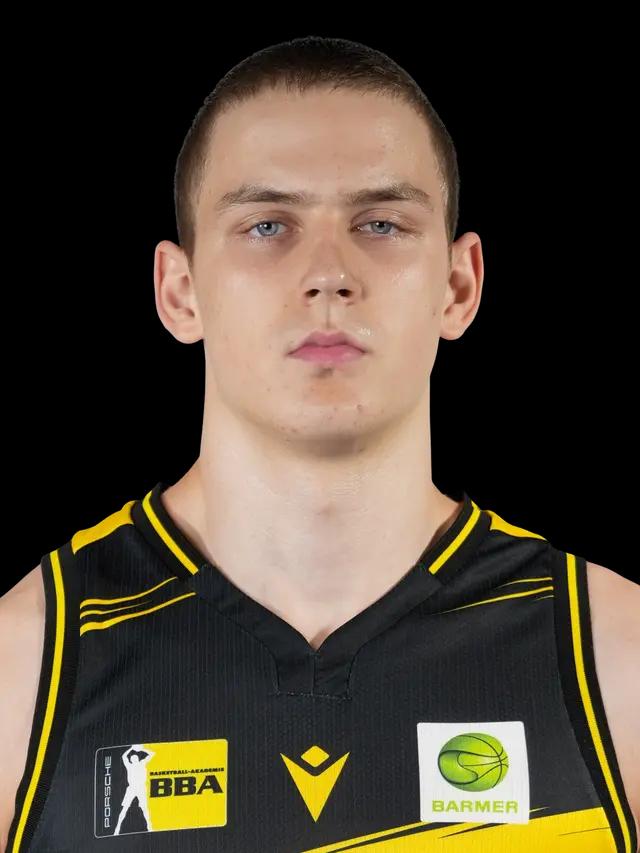 Josh Luis Behrendt