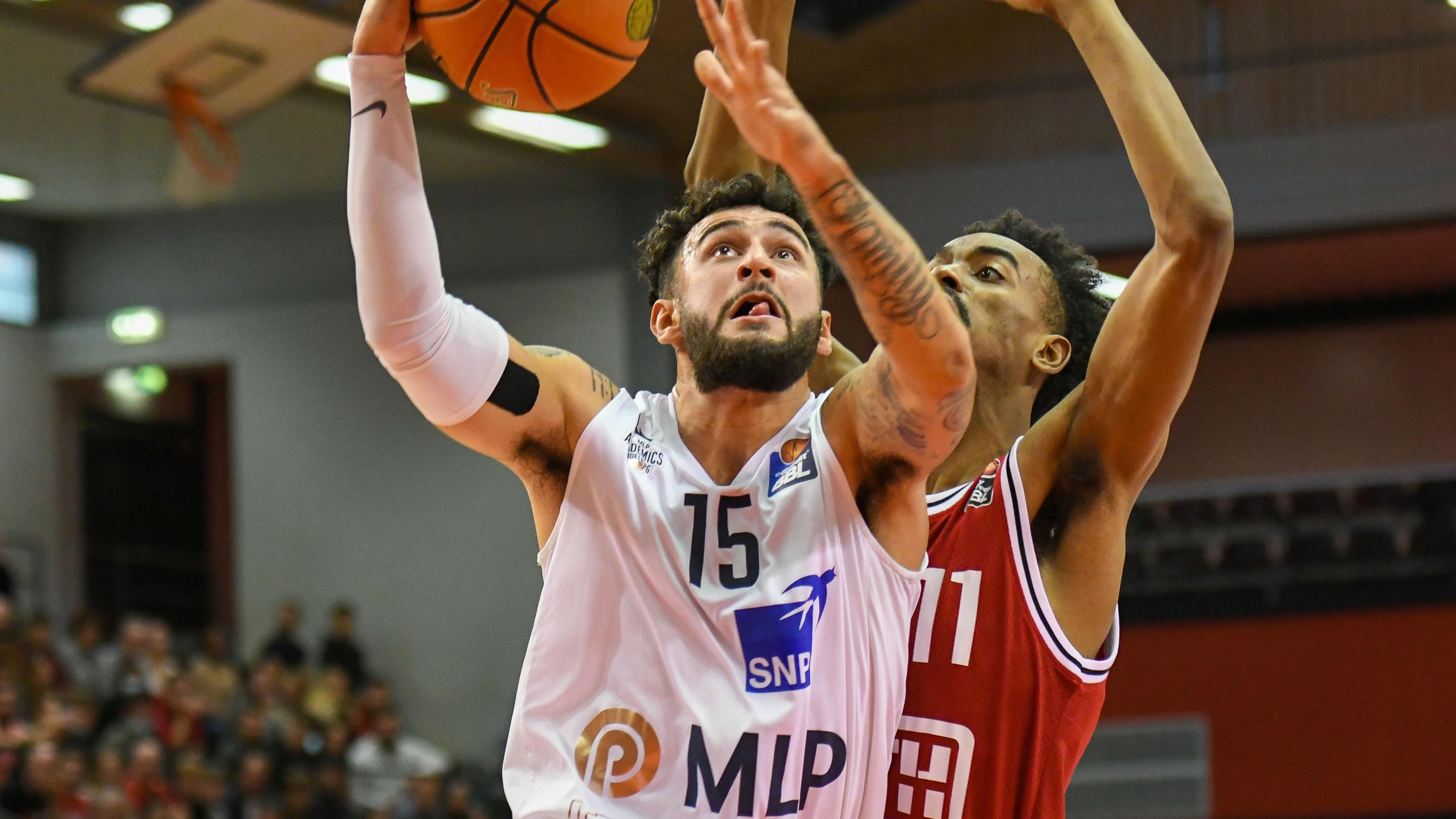 This week of action saw medi bayreuth grab the final spot in the MagentaSport BBL Pokal German Cup Quarter-Finals and then end NINERS Chemnitz’s dream start to the season in the easyCredit BBL. Promoted side MLP Academics Heidelberg however are still undefeated through three rounds of games. The biggest game on paper was MHP RIESEN Ludwigsburg at home against ALBA BERLIN and Ludwigsburg’s defense was too tough in a big win.