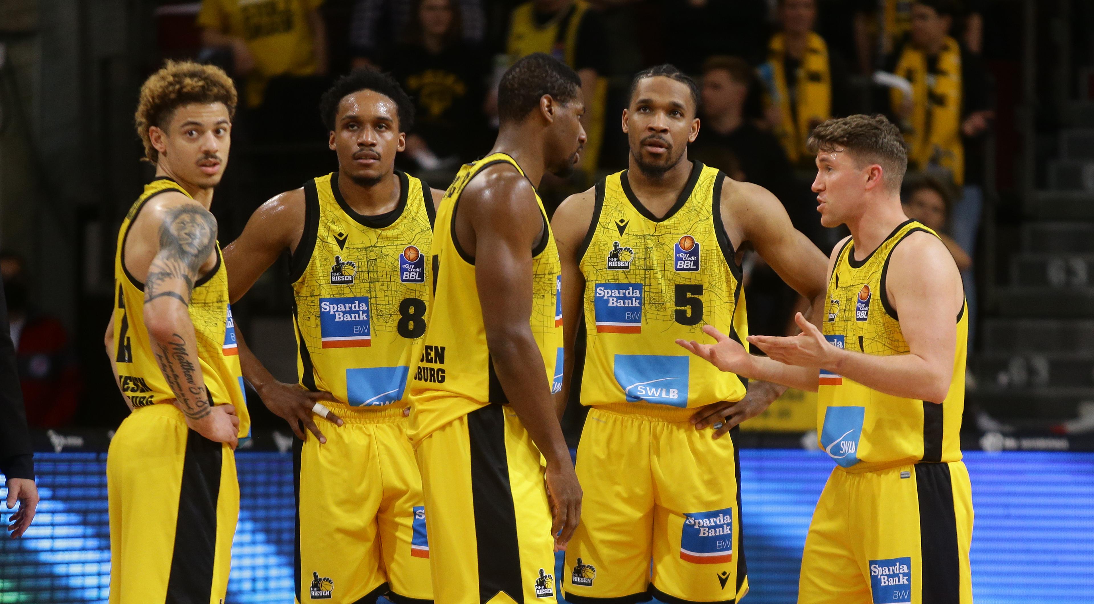 Mit dem Spiel um den dritten Platz in der Basketball Champions zwischen den MHP RIESEN Ludwigsburg und Hapoel Holon geht am Sonntag in Bilbao aus deutscher Sicht die Europapokalsaison 2021/22 zu Ende. 