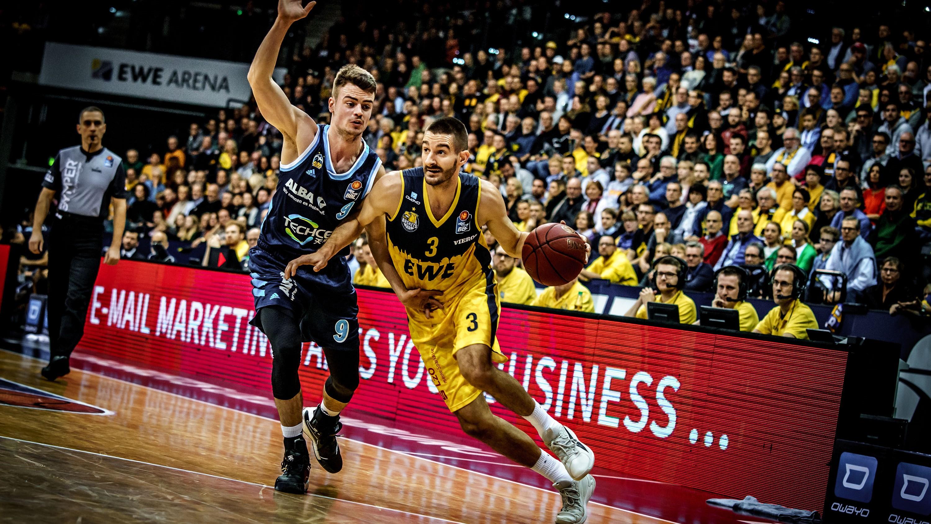 Uns ist ein Transfercoup auf der Spielmacher-Position gelungen: Der BBL-erfahrene sowie zweifache Deutsche Meister Braydon Hobbs wechselt vom spanischen Erstligisten Monbus Obradoiro in die Löwenstadt und hat einen Vertrag für die kommende easyCredit BBL-Saison 2022/23 unterschrieben. Mit der Verpflichtung des 33-jährigen Point Guards steht fest, dass Tookie Brown in der neuen Spielzeit nicht mehr für die Löwen auflaufen wird.