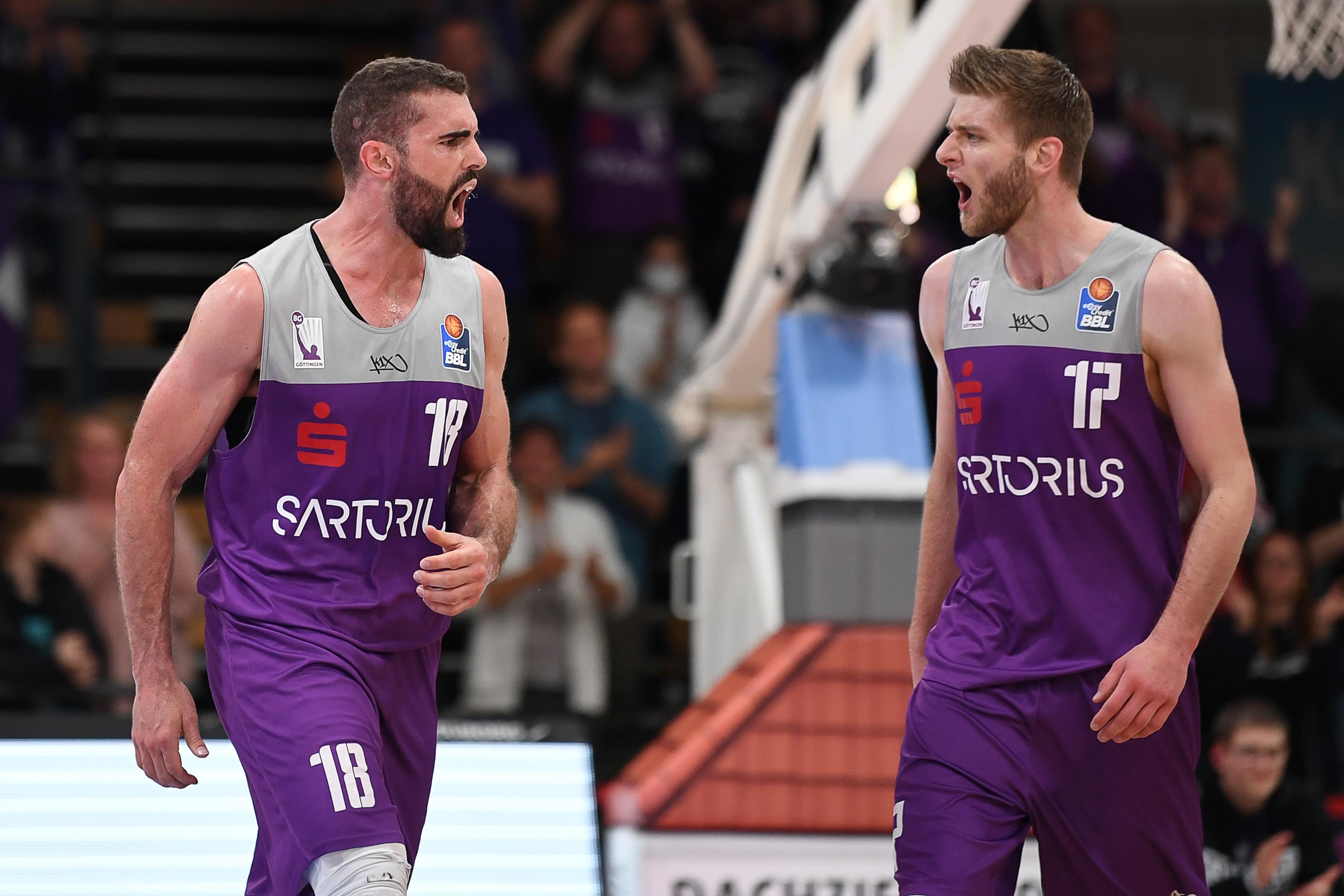 Nachdem am Sonntag die letzten vier Teilnehmer an der Basketball Champions League ermittelt worden sind, steht in dieser Woche der Kampf um die letzten sieben noch freien Startplätze im vierten europäischen Wettbewerb, dem FIBA Europe Cup, auf dem Programm. Aus Deutschland kämpft dabei die BG Göttingen darum, erstmals nach zehn Jahren wieder in einem europäischen Wettbewerb mitzuspielen.