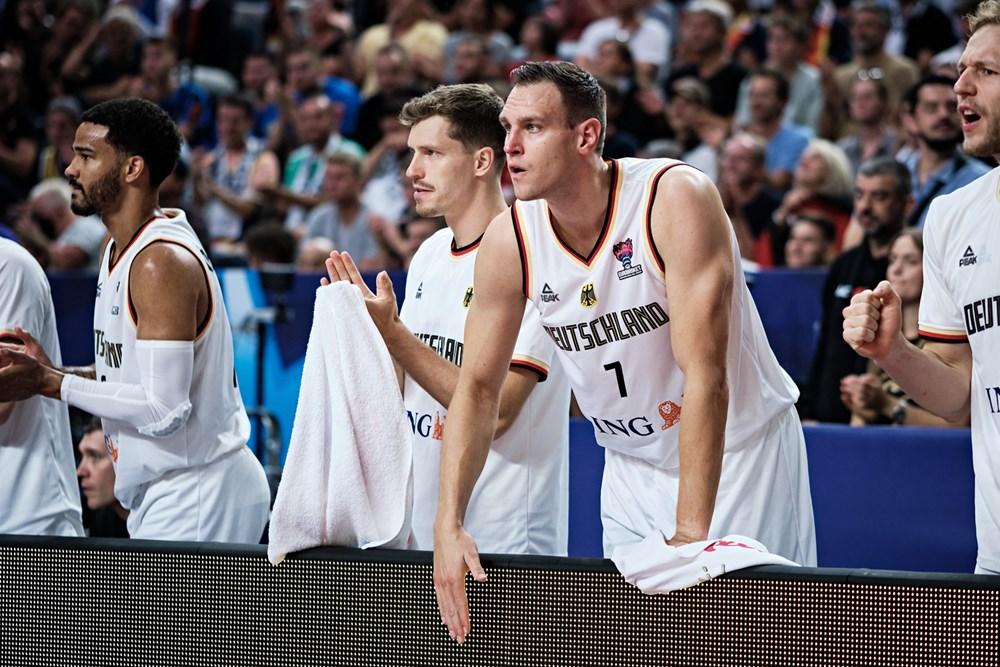 Zwei Tage nach dem 73:84 gegen den FC Barcelona kommt am Donnerstag mit dem italienischen Meister Armani Mailand schon das nächste EuroLeague-Schwergewicht in den Münchener Audi Dome. Die deutschen Fans freuen sich dabei natürlich besonders auf Johannes Voigtmann. Der zu dieser Saison nach Mailand gewechselte Nationalcenter spielt zum ersten Mal seit dem Gewinn der EM-Bronzemedaille wieder in Deutschland.