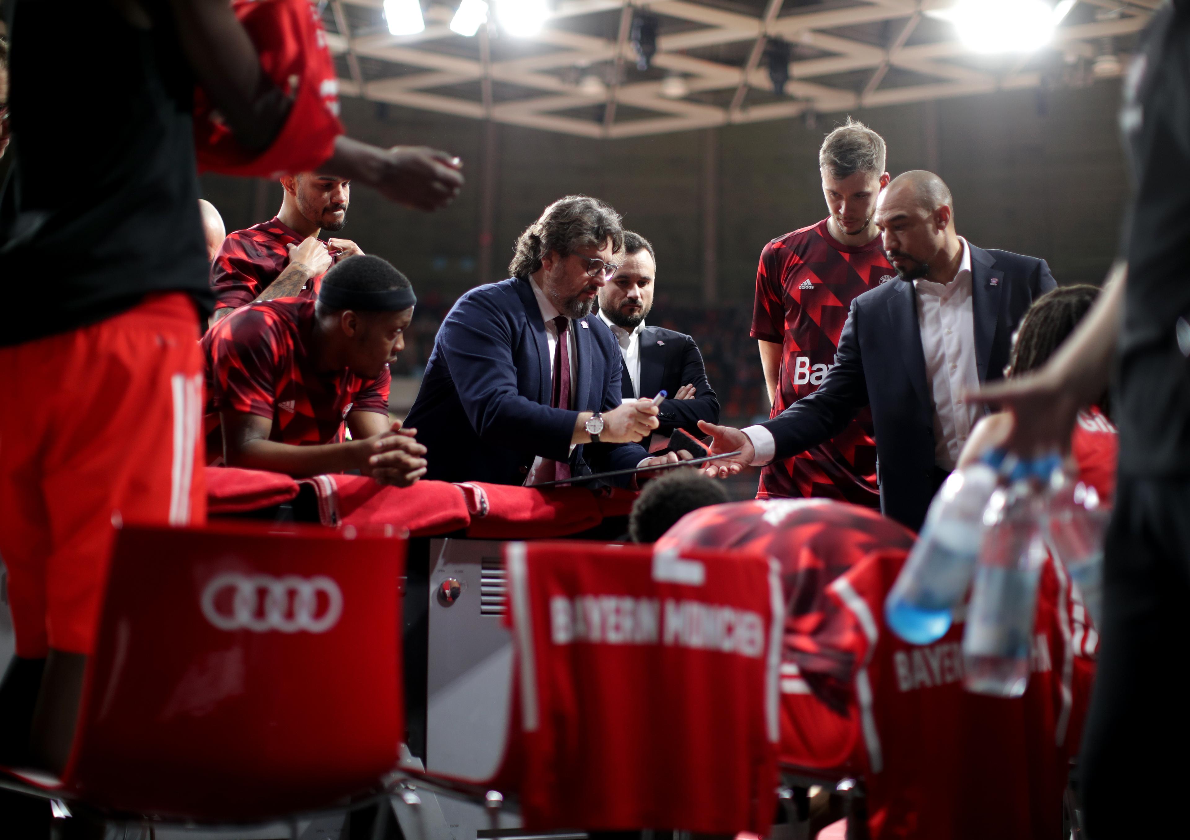 Der zweite Teil der spanischen Woche führt die Basketballer des FC Bayern München am Donnerstag in den altehrwürdigen Palau Blaugrana (7.600) des FC Barcelona.
