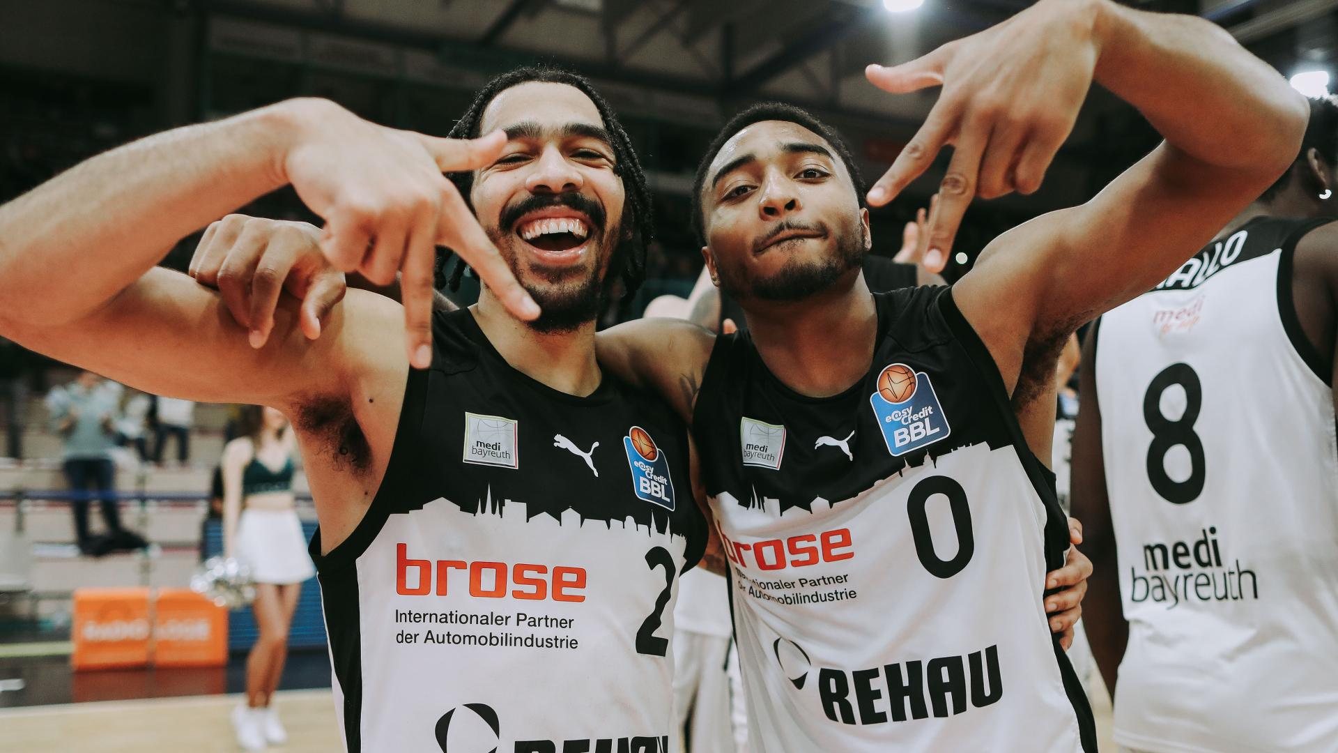 Gut Ding will Weile haben. Geduld ist eine Tugend. Es gibt nach diesem 26. Spieltag sicher noch viele weitere Sprüche, die auf medi bayreuth zutreffen. Immerhin fahren die Franken mit dem 95:84 über den SYNTANICS MBC erstmals in dieser Saison den zweiten Sieg in Serie ein. Für Weißenfels indes stehen nunmehr fünf Niederlagen in Folge zu Buche.