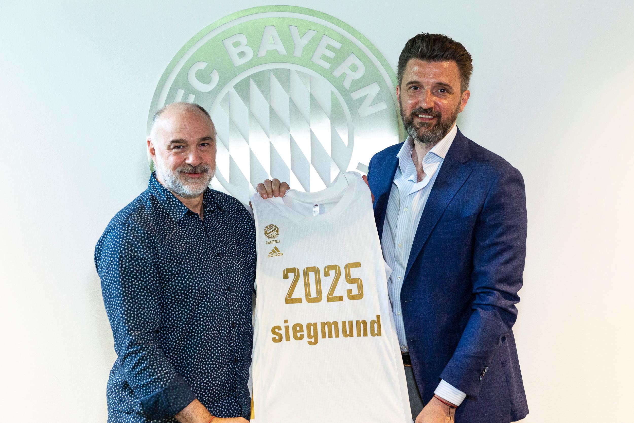 Der FC Bayern München hat einen neuen Chefcoach: Pablo Laso, 55, wird den Münchner Pokalsieger in den kommenden beiden Spielzeiten trainieren, der frühere spanische Nationalspieler und langjährige Erfolgscoach von Real Madrid unterschrieb jetzt einen Vertrag bis Sommer 2025.