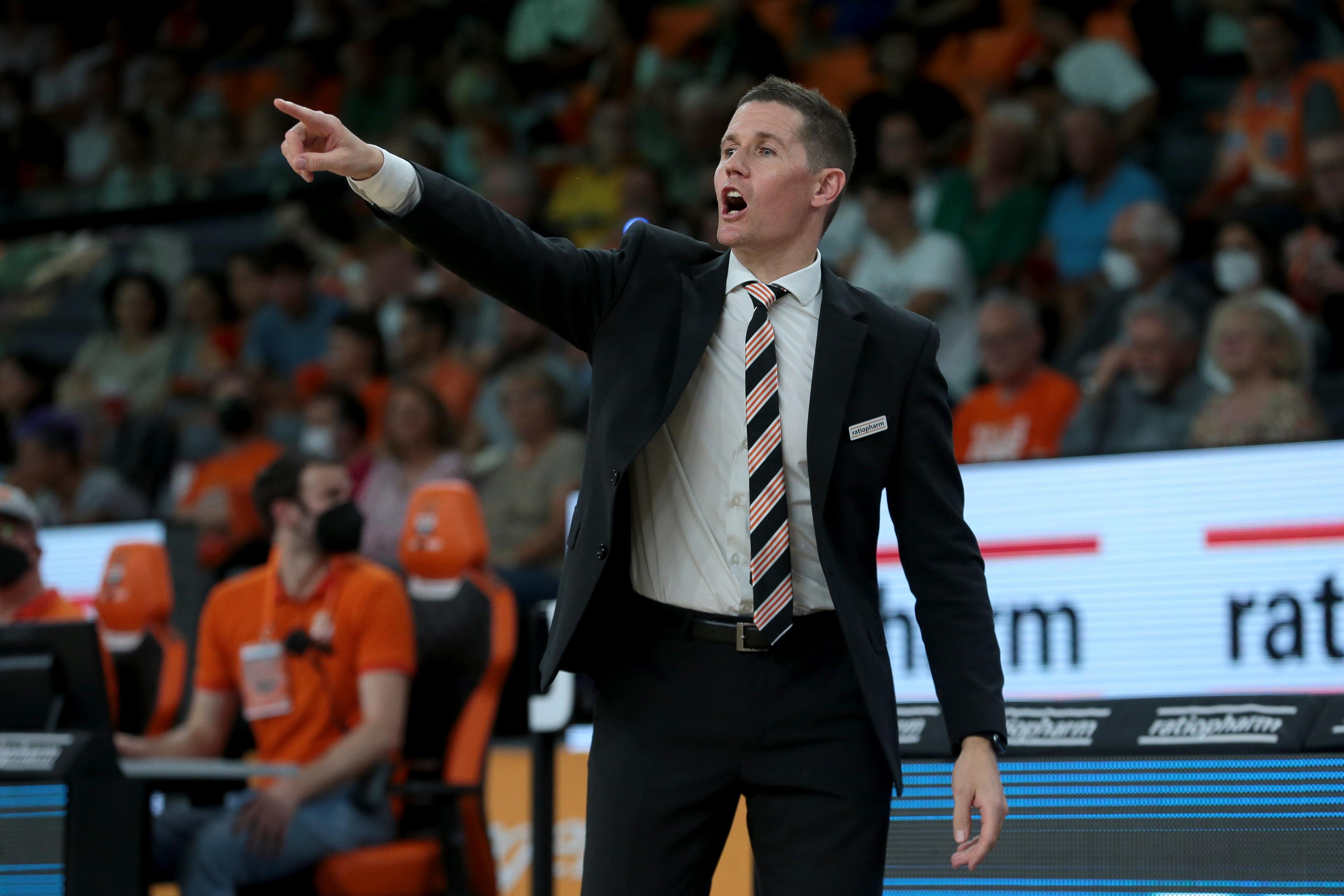 Hinsicht hohen Besuch. Dreamland Gran Canaria kommt als EuroCup-Champion und aktuell noch ungeschlagener Tabellenführer mit dem ehemaligen Ulmer Trainer Jaka Lakovic in die ratiopharm arena.