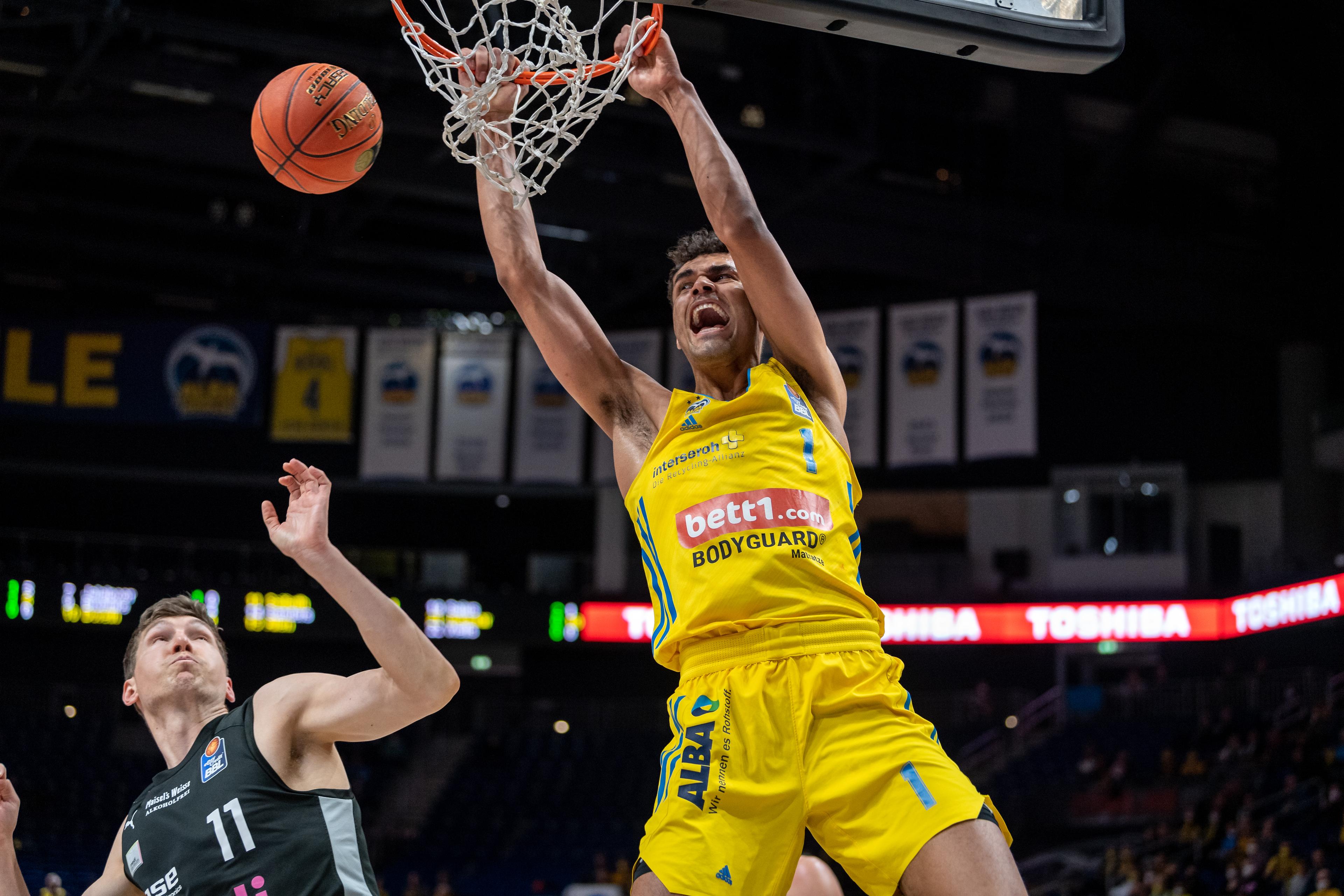 Drei Spiele mit deutscher Beteiligung in der Turkish Airlines EuroLegaue, im BKT EuroCup und in der Basketball Champions League eröffnen am Dienstag die letzte Europapokalwoche vor Weihnachten.