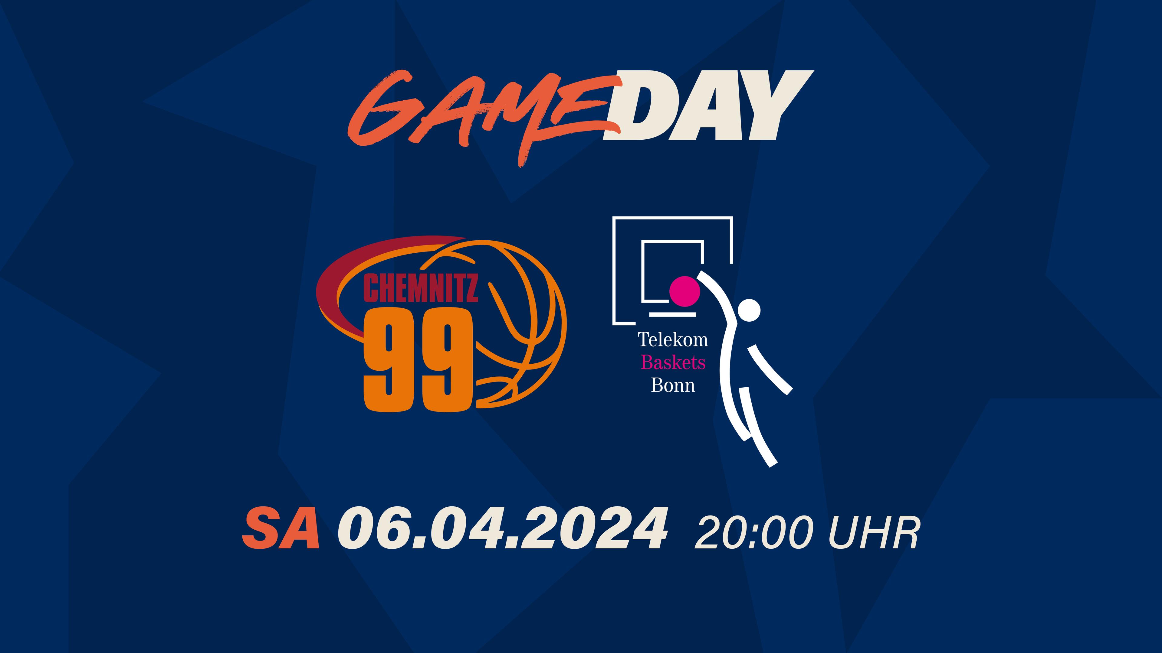 Status Quo: Zweiter gegen Siebten – klingelt da was? Natürlich: Die Playoffs rücken näher! Doch bevor sich die NINERS Chemnitz und die Telekom Baskets Bonn in einem möglichen Viertelfinale wiedersehen, sind noch acht Spieltage. Zwar haben die NINERS mit ihrer Bilanz von 21:5 Siegen laut unserem Tabellenrechner rechnerisch einen Platz in den Play-Ins sicher und bei fünf Siegen Vorsprung vor dem Siebten Bonn (16:10 Siege) sind auch die Playoffs kaum noch zu verfehlen. Ansonsten ist aber acht Spieltage vor dem Ende der Punktrunde auch auf dem zweiten Platz noch Luft - sowohl nach oben als auch nach unten. Mehr unter Erfolgsdruck stehen die Telekom Baskets, wenn sie noch ein Team von den sicheren Playoff-Rängen verdrängen wollen, um den riskanten Play-Ins aus dem Weg zu gehen.