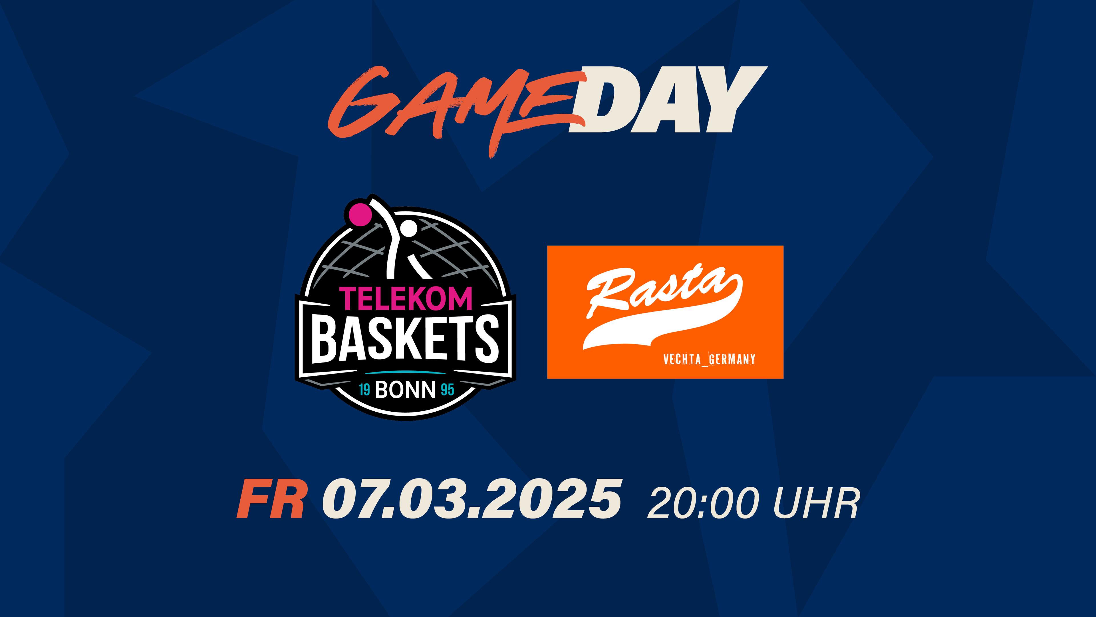Während die Telekom Baskets Bonn am vergangenen Wochenende mit Rostock einen direkten Konkurrenten im Kampf um die Play-Ins respektive Playoffs bezwingen konnte, setzte sich RASTA Vechta mit dezimiertem Personal (siehe „Am Rande der Bande“) vor heimischer Kulisse gegen Schlusslicht BG Göttingen durch. Das 87:79 gehörte letztlich der Kategorie „mühsam“ an, denn nach zwischenzeitlich hoher Führung kamen die „Veilchen“ im Schlussabschnitt noch einmal unangenehm näher. Vechta befindet sich tabellarisch in einer günstigen Ausgangslage: Mit einer Bilanz von zwölf Siegen und acht Niederlagen rangiert das Team von Trainer Martin Schiller auf dem vierten Platz. Ein Sieg in Bonn würde die mäßige Auswärtsbilanz aufbessern: Bislang nahmen die Norddeutschen bei neun Versuchen nur dreimal einen Erfolg mit nach Hause.