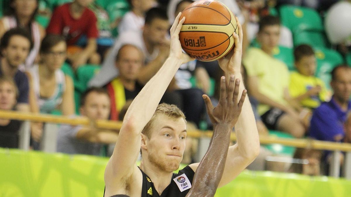 Germany won their fourth World Cup title and plenty of German and Beko BBL players showed off their loyalties. Niels Giffey returns to Berlin while Julius Jenkins re-ups with Oldenburg and Per Günther wins another award. 