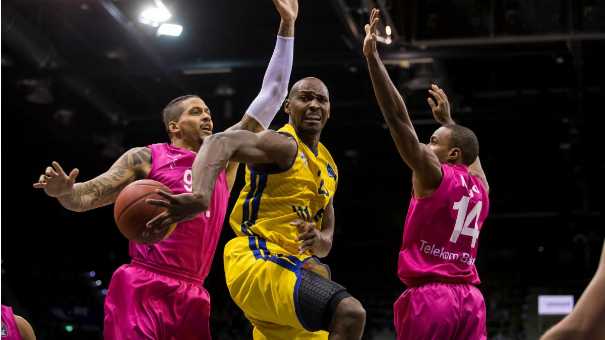 Die Rückspiele im Achtelfinale (Round of 16) der Basketball Champions League eröffnen am Dienstag und Mittwoch diese Europapokalwoche. Die Telekom Baskets Bonn starten am Mittwoch ins Viertelfinale des FIBA Europe Cups: 
