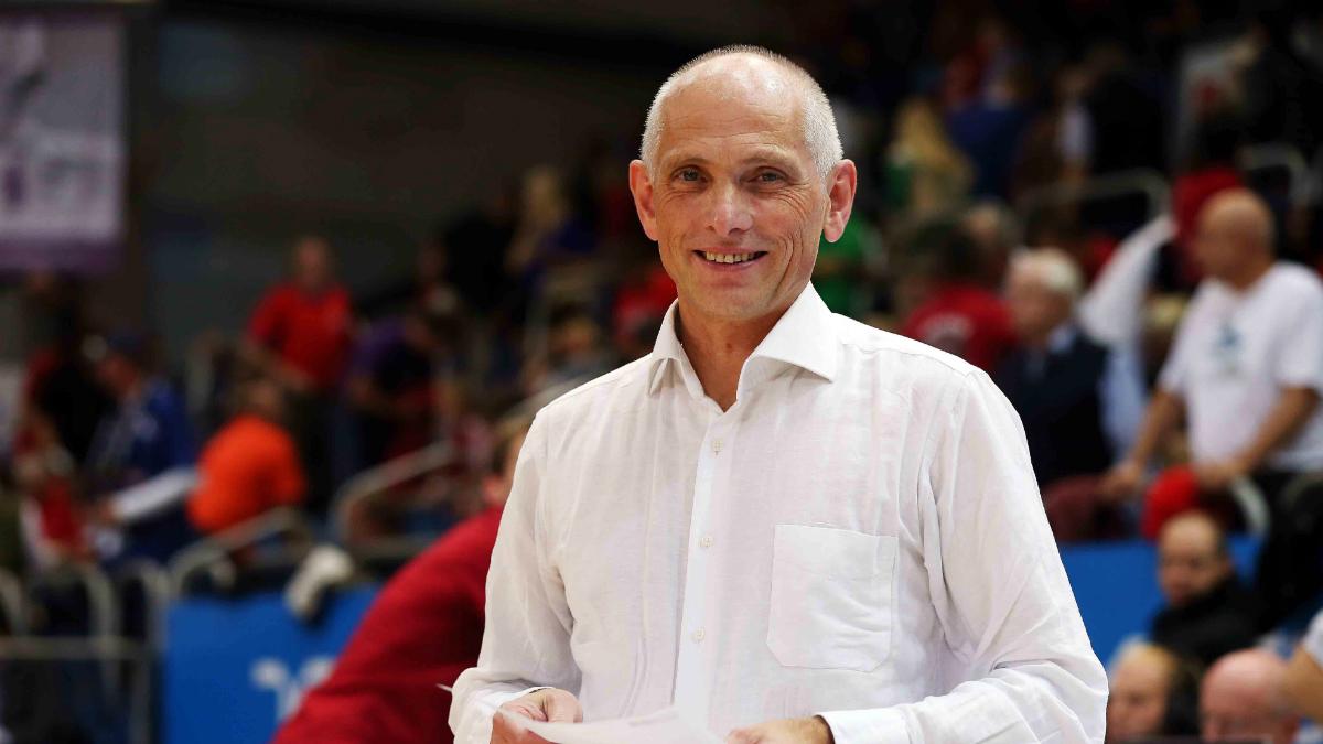 Wolfgang Heyder beendet, wie schon vor Längerem angekündigt, seine Funktion als Sportdirektor der Brose Baskets. Der 58-Jährige kümmert sich fortan auf eigenen Wunsch um die Koordination des Nachwuchskonzeptes.